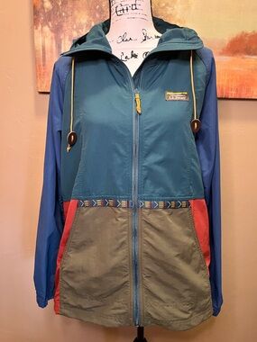 L.L. Bean Teal & Blue Colorblock Hooded Windbreaker Jacket